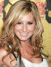 Illustration for article titled Who Will Tony Romo Date Next?